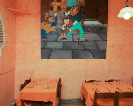 ピノッキオ 2* フラスカティ