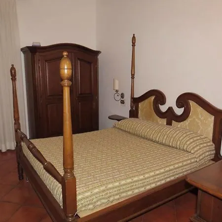 ピノッキオ フラスカティ